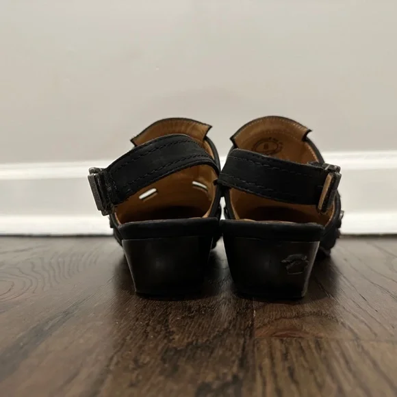 Pointed Black Mule “Truth Serena” by John Fluevog - Picture 9 of 11